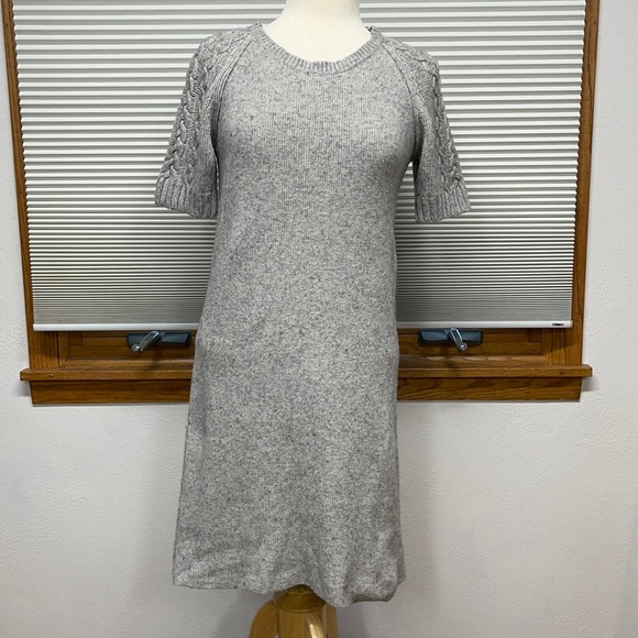 M Banana Republic Heather Gray Wool 